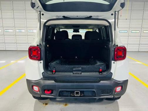 2019 Jeep Renegade Trailhawk