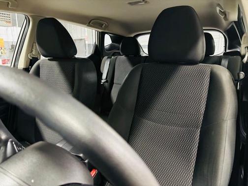 2022 Nissan Rogue Sport S