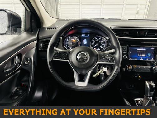 2022 Nissan Rogue Sport S