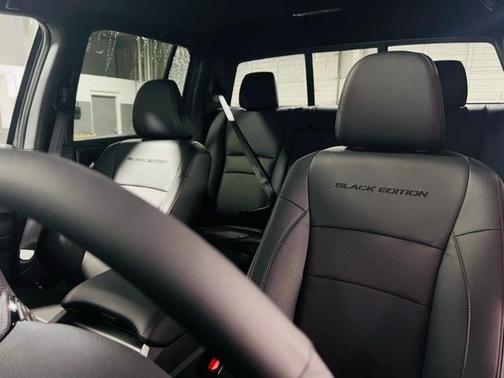 2026 Honda Ridgeline Black Edition