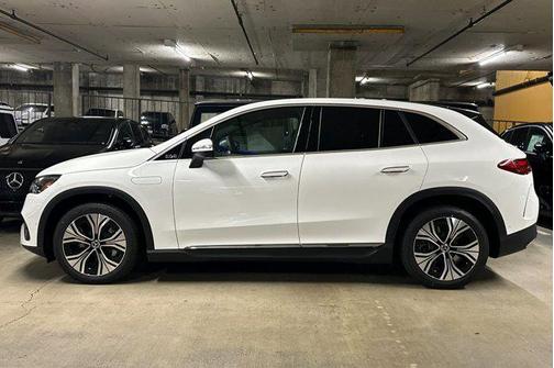 2026 Mercedes-Benz EQE 320 320