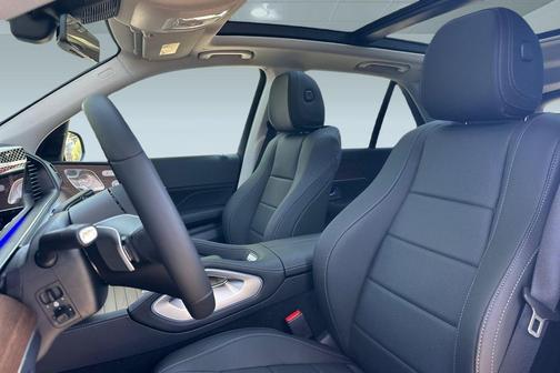 Black 2026 Mercedes-Benz GLE 450 4MATIC