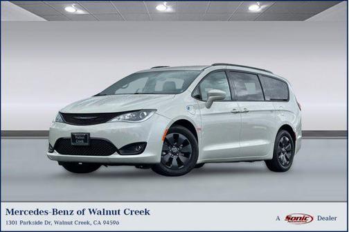 2020 Chrysler Pacifica Hybrid Touring L