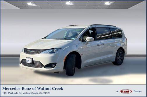 2020 Chrysler Pacifica Hybrid Touring L