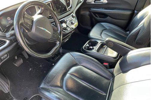 2020 Chrysler Pacifica Hybrid Touring L