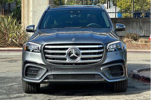 2025 Mercedes-Benz GLS 450 4MATIC