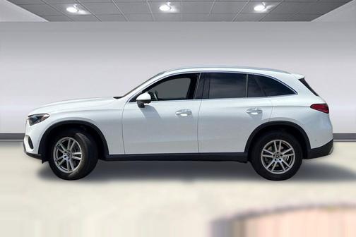Polar White 2025 Mercedes-Benz GLC 300 4MATIC
