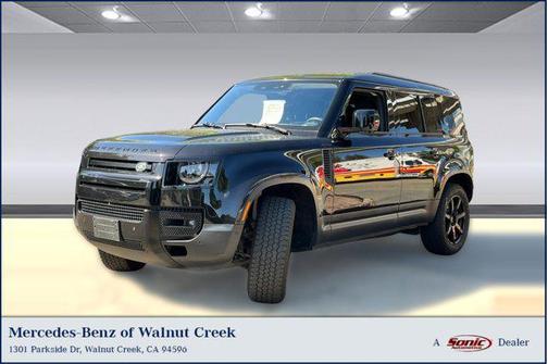 Santorini Black Metallic 2020 Land Rover Defender 110 SE