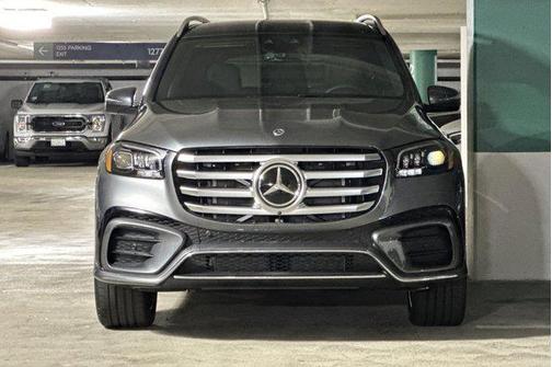 2025 Mercedes-Benz GLS 450 4MATIC