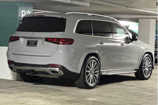 2025 Mercedes-Benz GLS 450 4MATIC