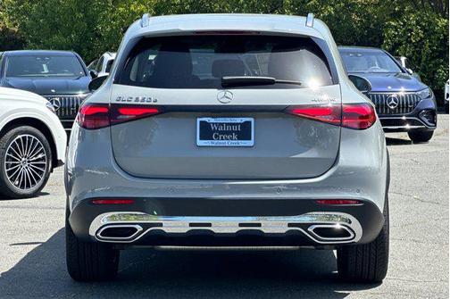 2025 Mercedes-Benz GLC 350e Base