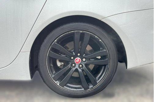 2014 Jaguar XJ XJL Portfolio