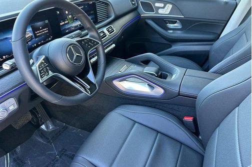 Obsidian Black Metallic 2026 Mercedes-Benz GLE 350 4MATIC