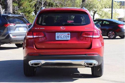 Hyacinth Red 2018 Mercedes-Benz GLC 300 4MATIC