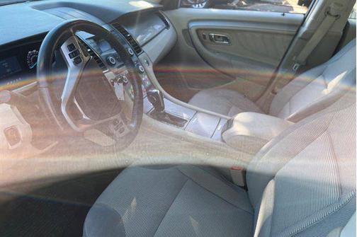 2017 Ford Taurus SEL