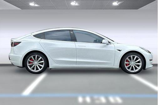2019 Tesla Model 3 Long Range