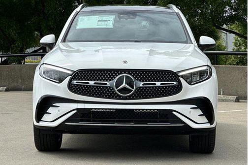 2025 Mercedes-Benz GLC 300 Base