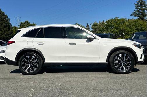 2025 Mercedes-Benz GLC 350e Base