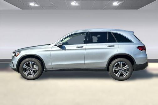 Cirrus Silver Metallic 2022 Mercedes-Benz GLC 300 4MATIC