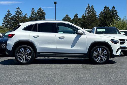2026 Mercedes-Benz GLA 250 4MATIC