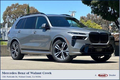 2024 BMW X7 xDrive40i