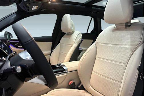 Polar White 2026 Mercedes-Benz GLC 300 4MATIC