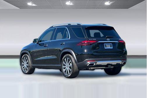 Obsidian Black Metallic 2026 Mercedes-Benz GLE 350 4MATIC