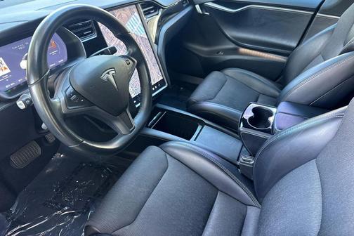 Pearl White Multi-Coat 2018 Tesla Model S 75D