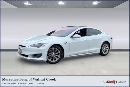 Pearl White Multi-Coat 2018 Tesla Model S 75D