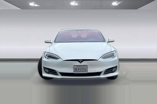 Pearl White Multi-Coat 2018 Tesla Model S 75D