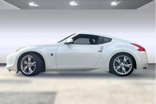 2009 Nissan 370Z Base