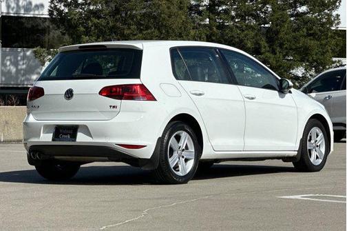 2017 Volkswagen Golf TSI Wolfsburg Edition 4-Door