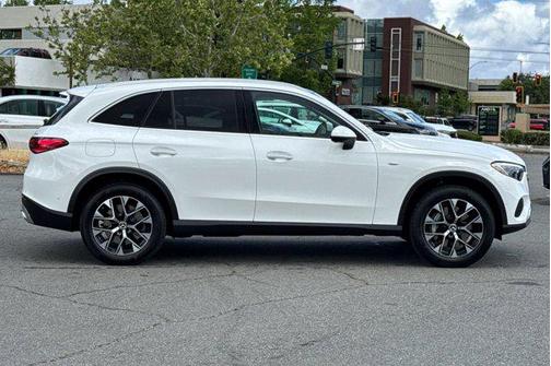 2025 Mercedes-Benz GLC 350e Base