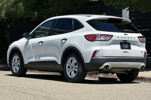 Oxford White 2020 Ford Escape S