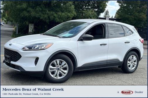 Oxford White 2020 Ford Escape S