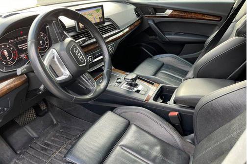 2018 Audi Q5 2.0T Premium Plus