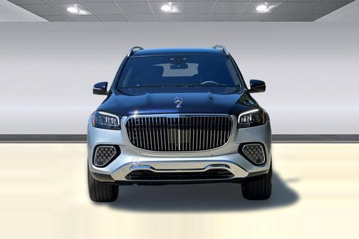 Cirrus Silver Metallic 2026 Mercedes-Benz Maybach GLS 600 4MATIC