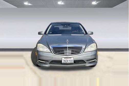 Capri Blue Metallic 2011 Mercedes-Benz S-Class S 550