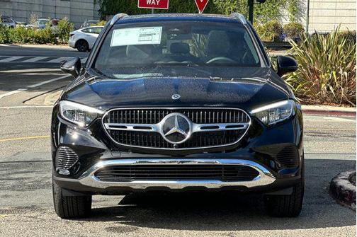 2026 Mercedes-Benz GLC 300 4MATIC