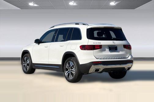 Polar White 2026 Mercedes-Benz GLB 250 Base