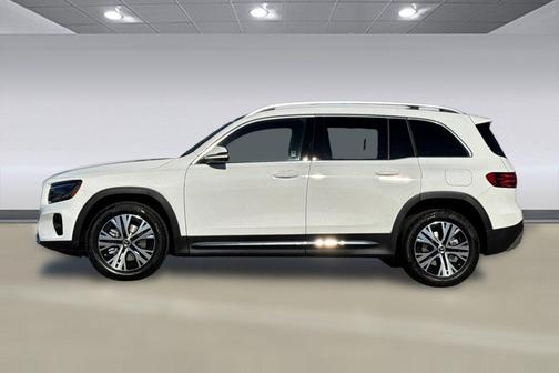 Polar White 2026 Mercedes-Benz GLB 250 Base