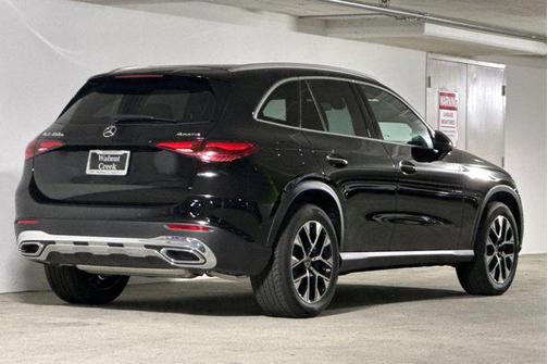 2025 Mercedes-Benz GLC 350e Base