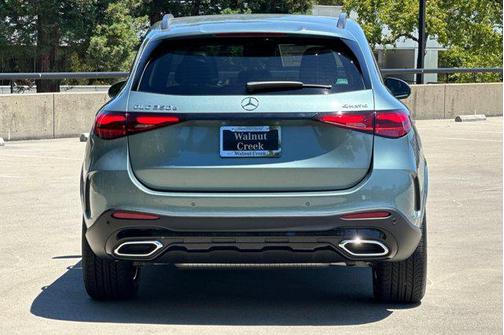 2025 Mercedes-Benz GLC 350e Base