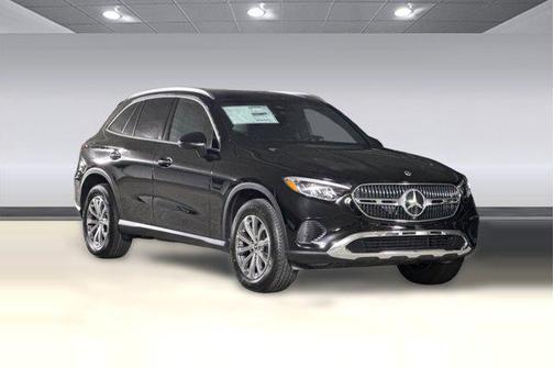 2026 Mercedes-Benz GLC 300 4MATIC