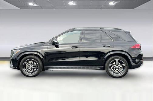 Black 2026 Mercedes-Benz GLE 450 4MATIC