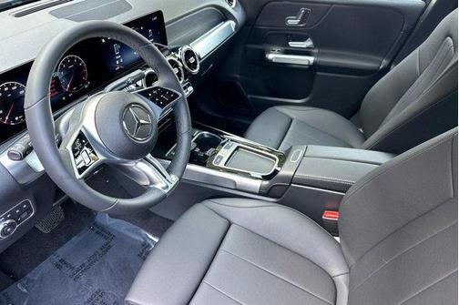 2026 Mercedes-Benz GLB 250 4MATIC