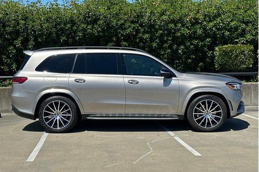 2022 Mercedes-Benz GLS 450 4MATIC