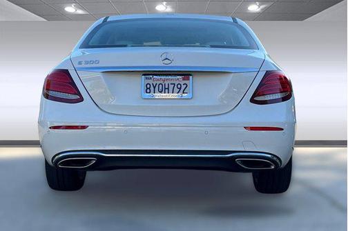 2017 Mercedes-Benz E-Class E 300 Luxury