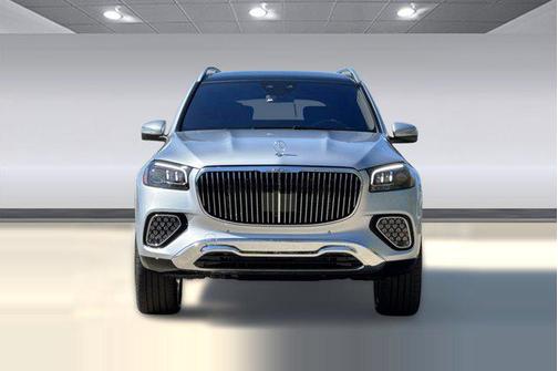Cirrus Silver Metallic 2026 Mercedes-Benz Maybach GLS 600 4MATIC