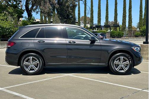 2022 Mercedes-Benz GLC 300 4MATIC